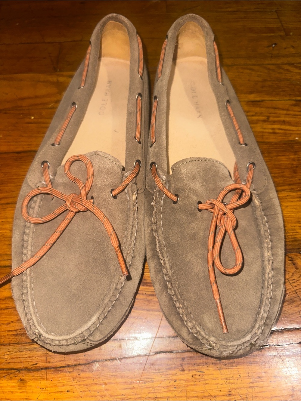 Cole Hasn Suede Bow Moccasin Loafers in Toast Brown with Coral Laces